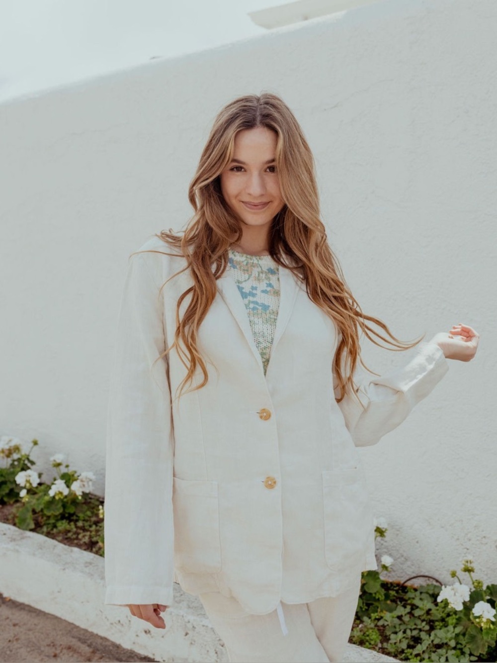 Velvet by Graham & Spencer Linen Blazer